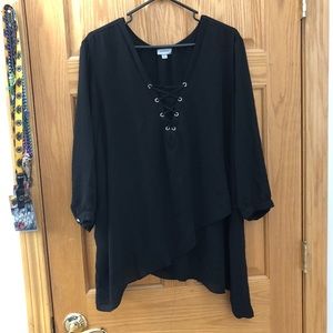Avenue 3/4 Sleeve Asymmetrical Blouse
